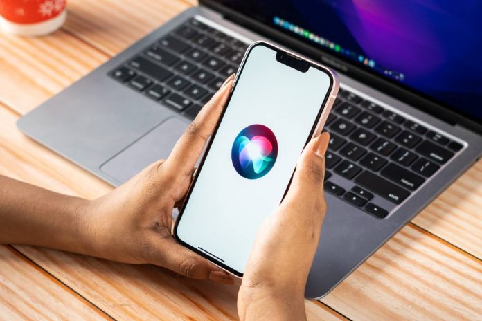 Apple Plans Google-Powered AI Search Tool for Siri