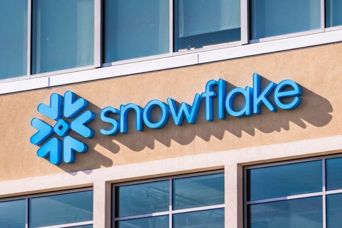 Snowflake Unveils New Agentic AI Tools for Enterprises
